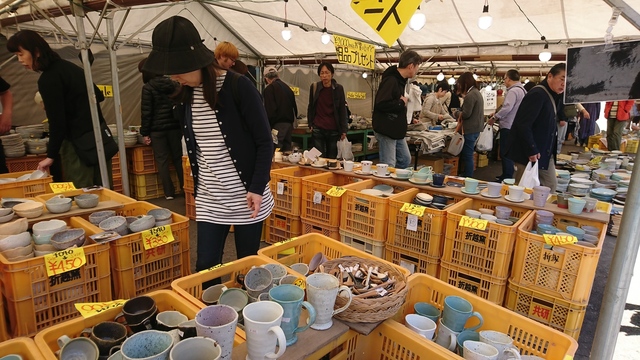陶器市.JPG